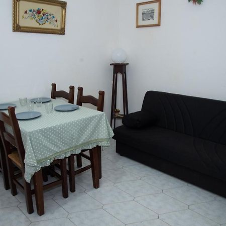 Panta Rei Apartment Mentana Екстериор снимка
