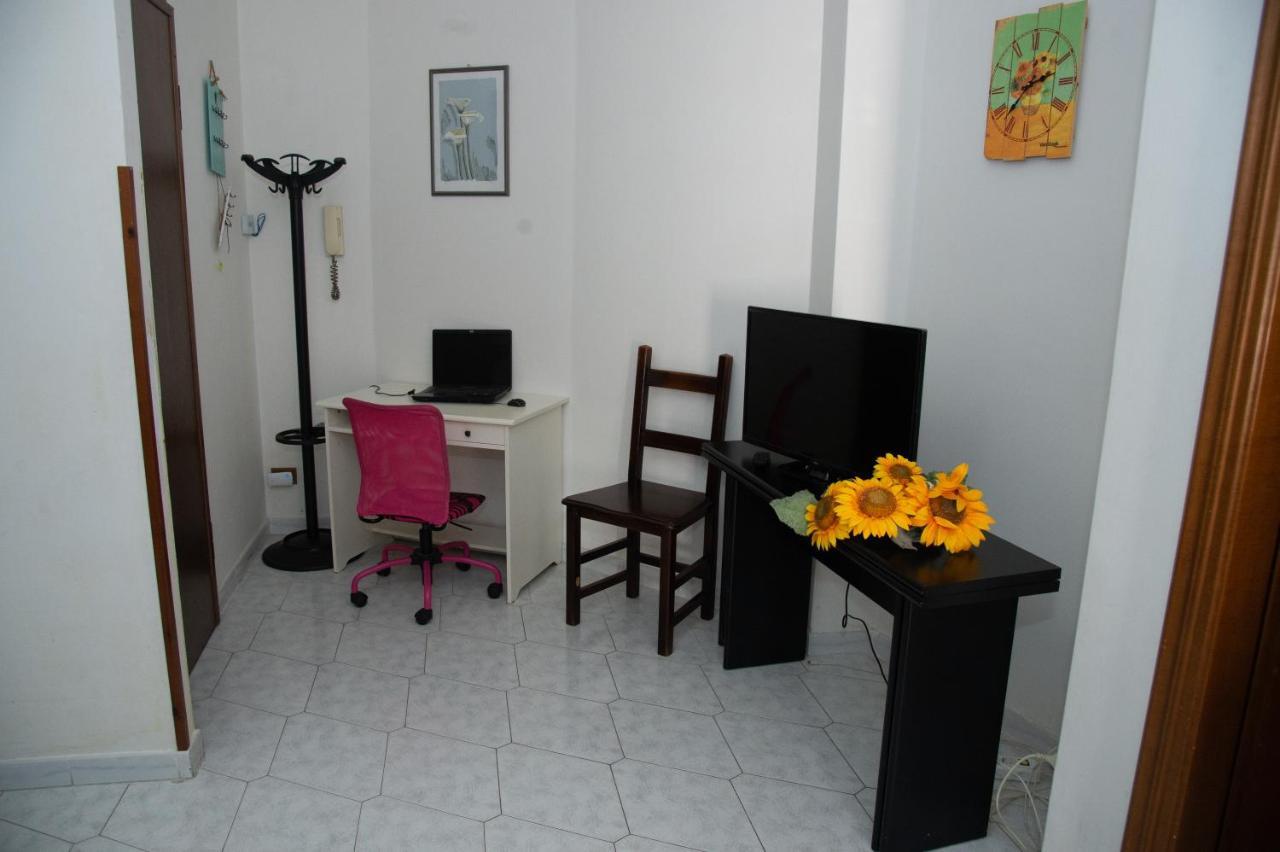 Panta Rei Apartment Mentana Екстериор снимка